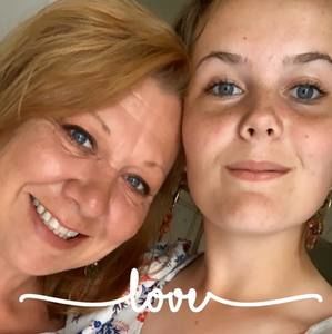 Meet your Posher, Cheri